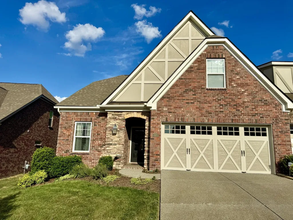 883 Cherry Grove Drive Hendersonville TN 37075