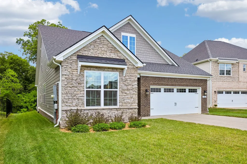 4044 Rosa Drive Nolensville TN 37135