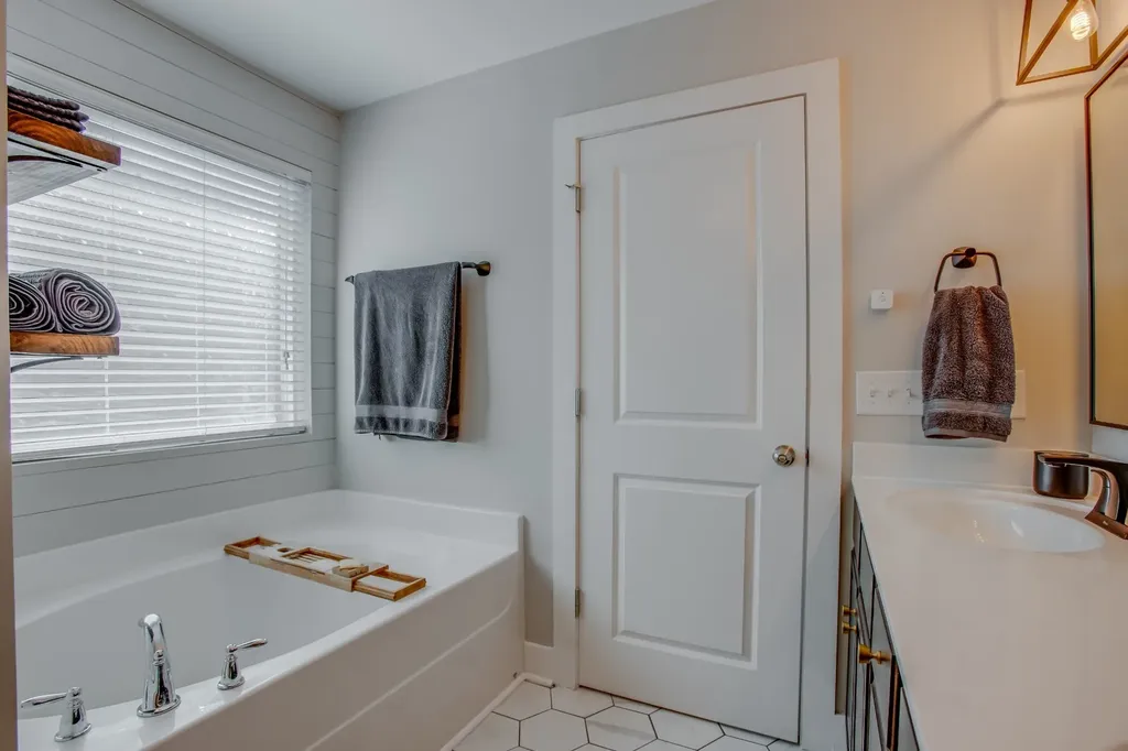 2128 Ravenscourt Drive Thompsons Station TN 37179