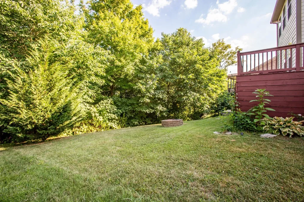 2128 Ravenscourt Drive Thompsons Station TN 37179