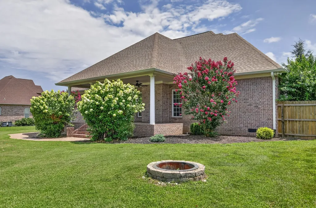 515 Lena Way Lebanon TN 37087
