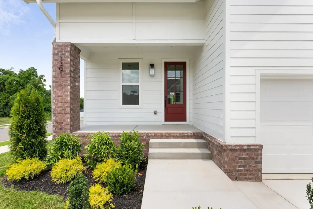 1301 Alderwood Pass Nashville TN 37207