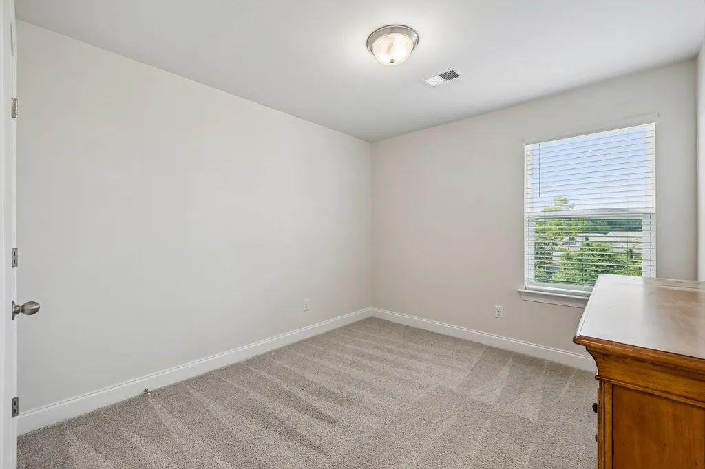 406 Wooden Shoe Way Lebanon TN 37090