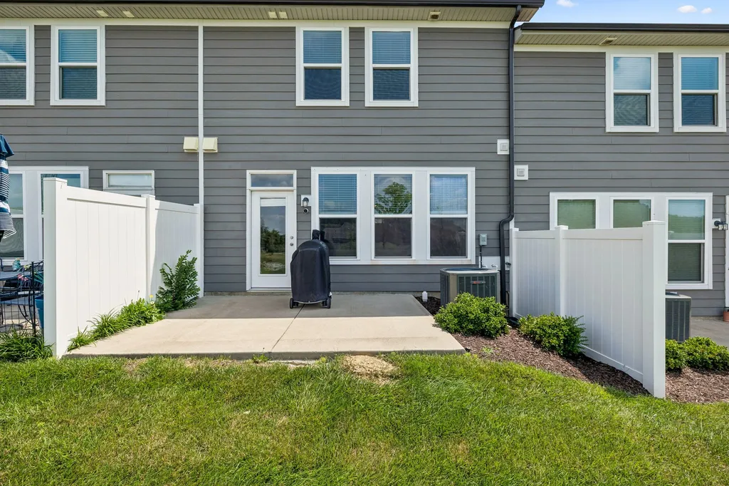 406 Wooden Shoe Way Lebanon TN 37090