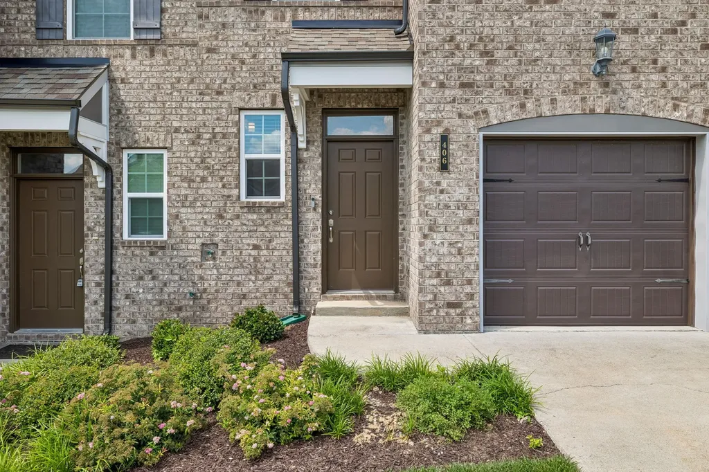 406 Wooden Shoe Way Lebanon TN 37090