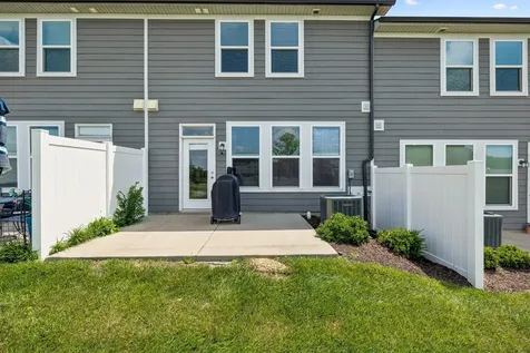 406 Wooden Shoe Way Lebanon TN 37090