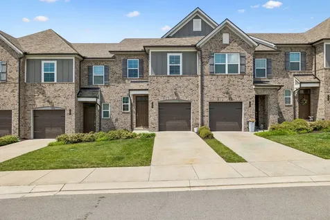 406 Wooden Shoe Way Lebanon TN 37090