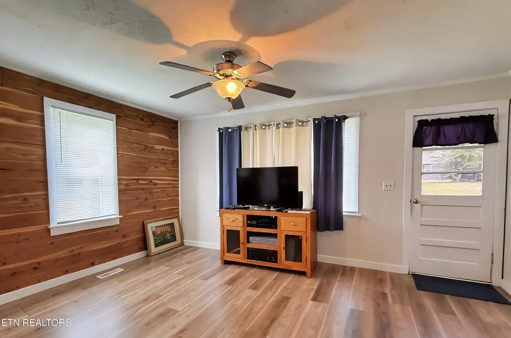 501 Ash Avenue Cookeville TN 38501