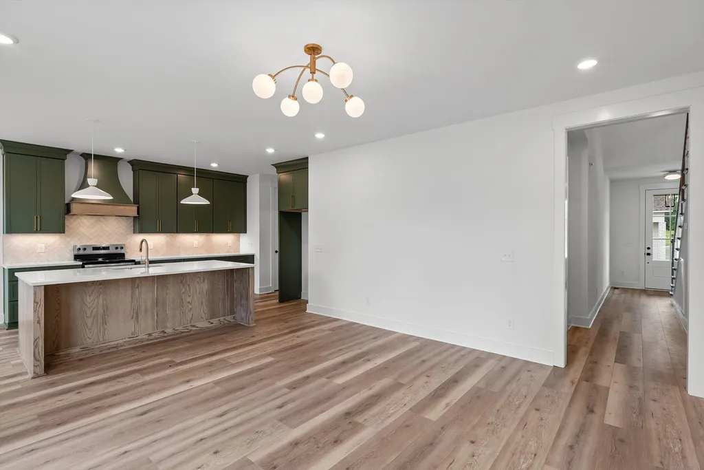 1305 Alderwood Pass Nashville TN 37207