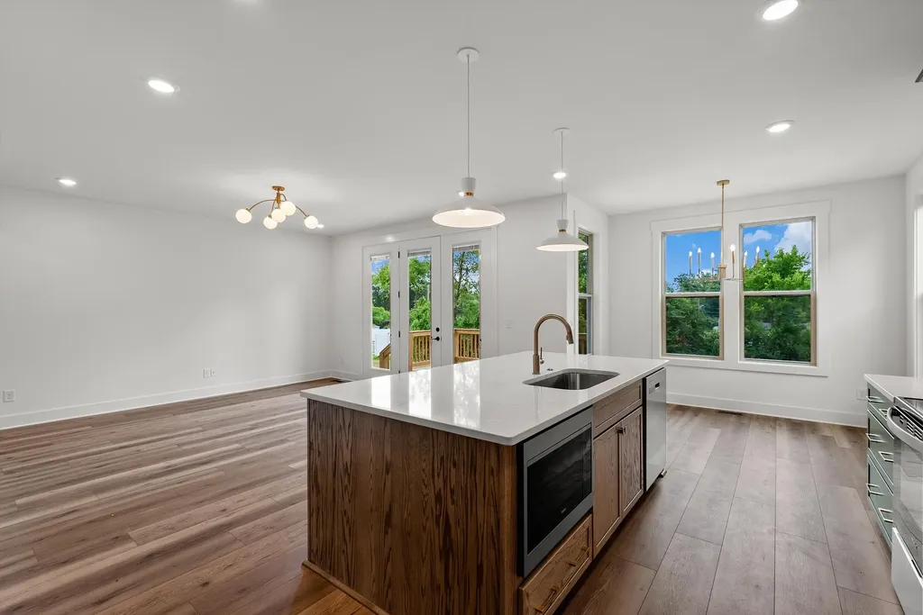 1305 Alderwood Pass Nashville TN 37207