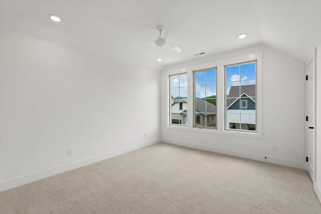 1305 Alderwood Pass Nashville TN 37207