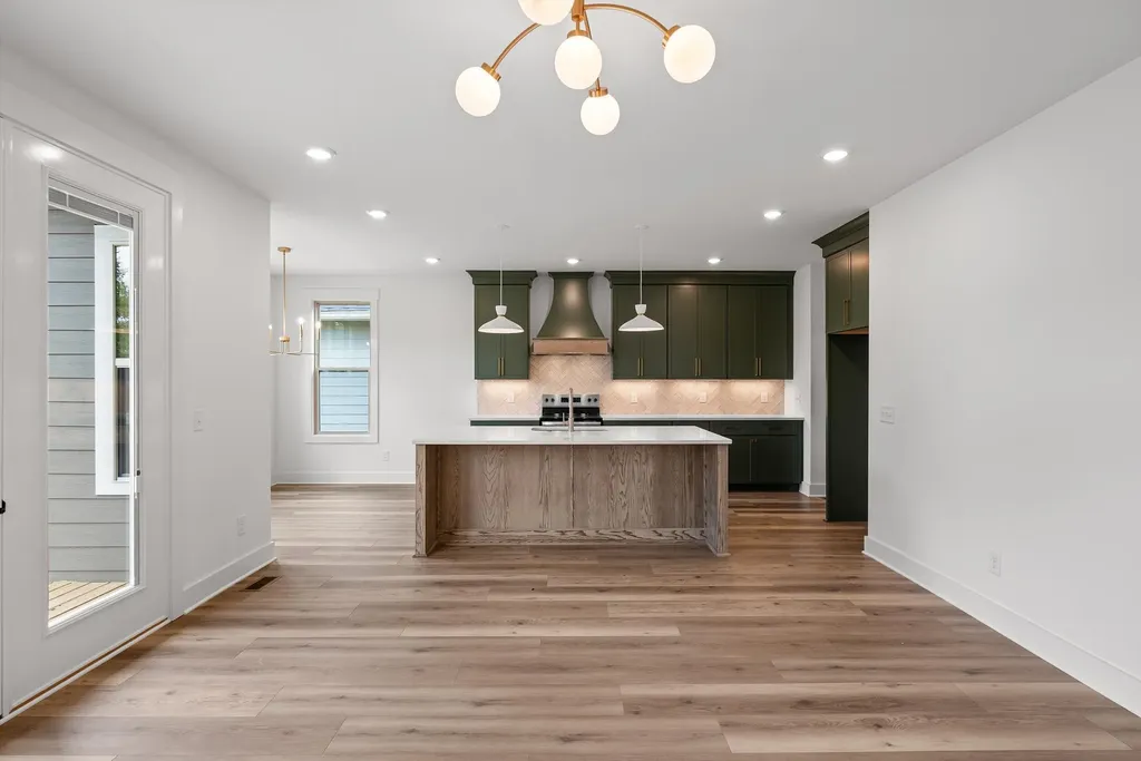 1305 Alderwood Pass Nashville TN 37207