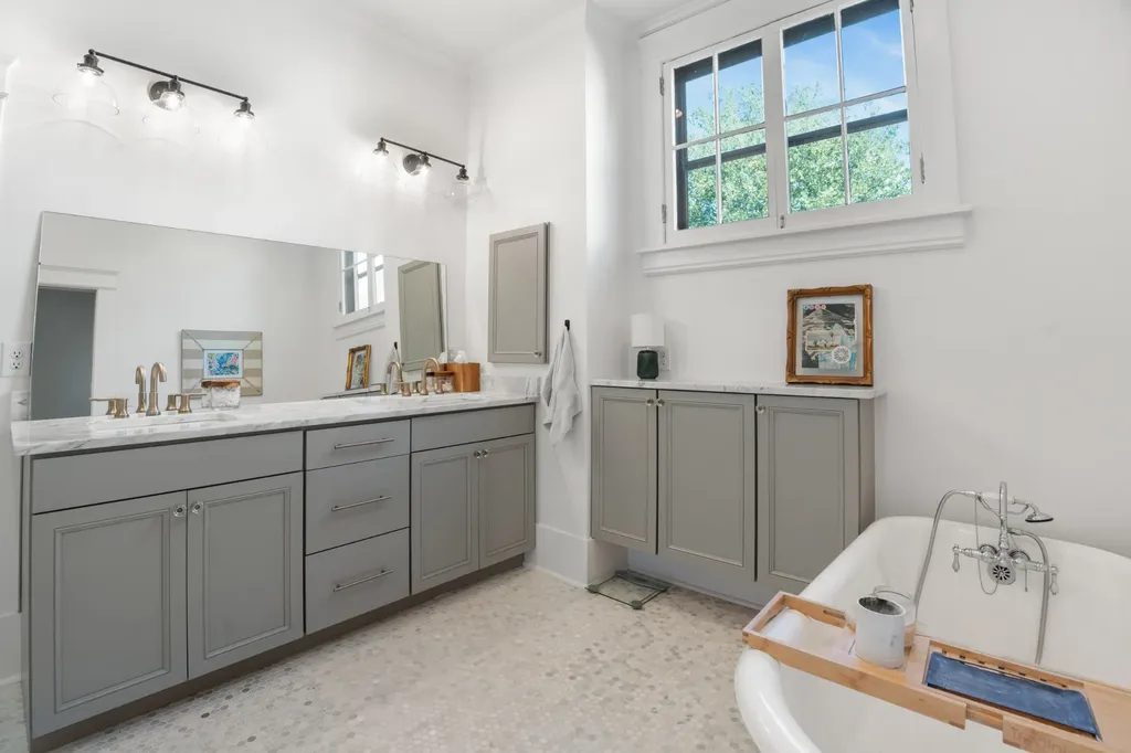 1305 Gartland Avenue Nashville TN 37206