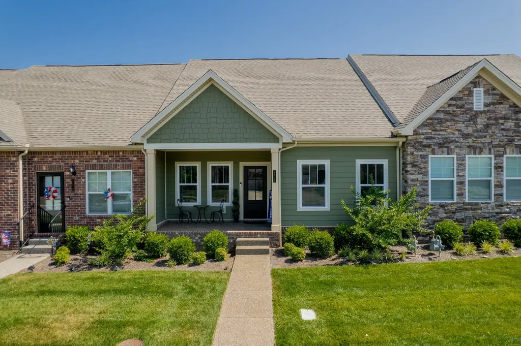 1576 Cedarbrooke Lane Lebanon TN 37090