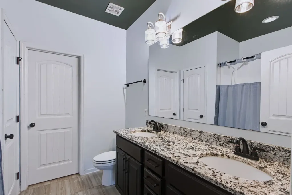 5201 Sierra Court Chapel Hill TN 37034