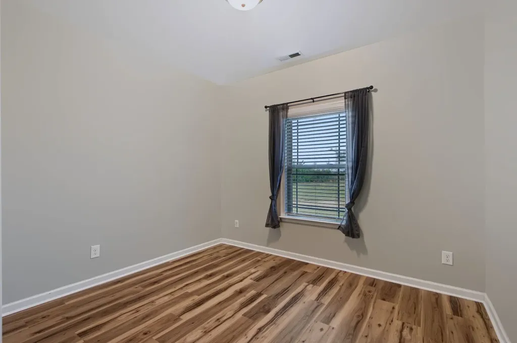 5201 Sierra Court Chapel Hill TN 37034
