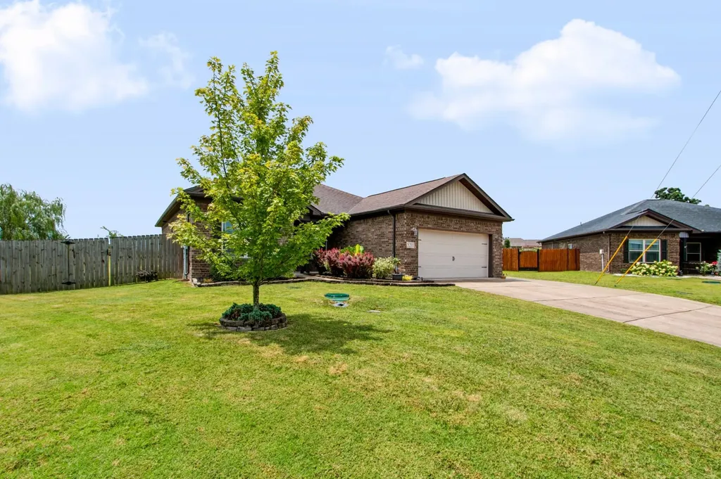 5201 Sierra Court Chapel Hill TN 37034