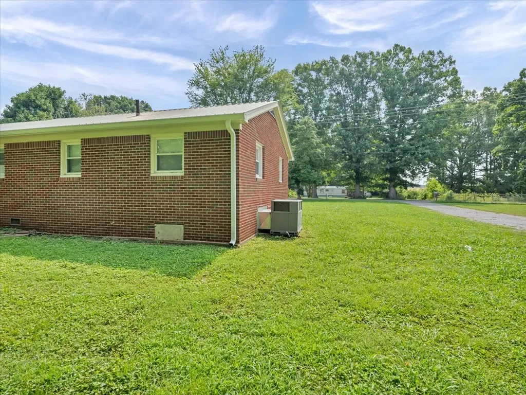 111 Mcdougal Road Fayetteville TN 37334