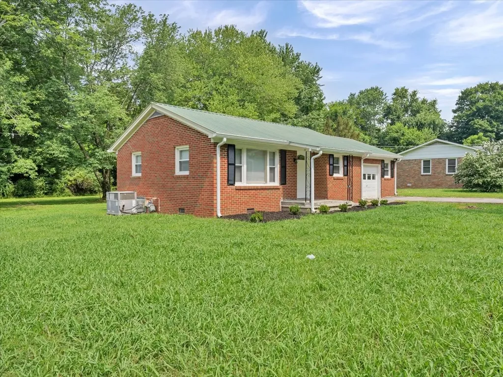 111 Mcdougal Road Fayetteville TN 37334