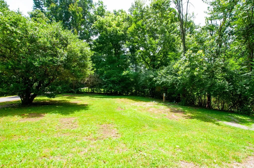 4080 Manning Hollow Road Pegram TN 37143