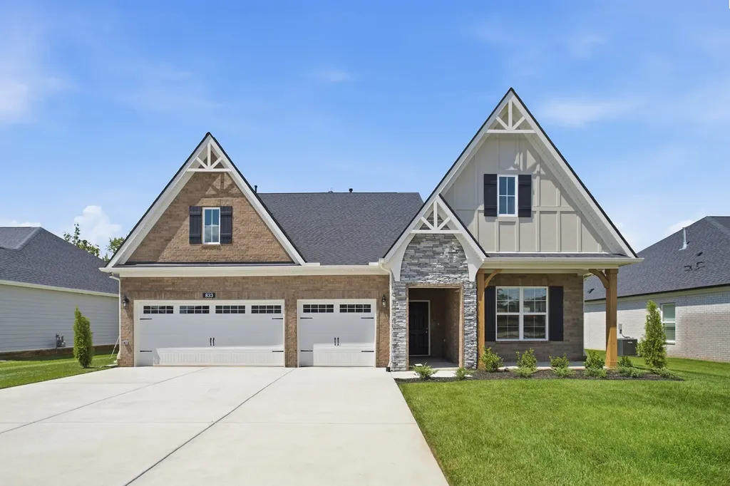 833 Odell Drive White House TN 37188
