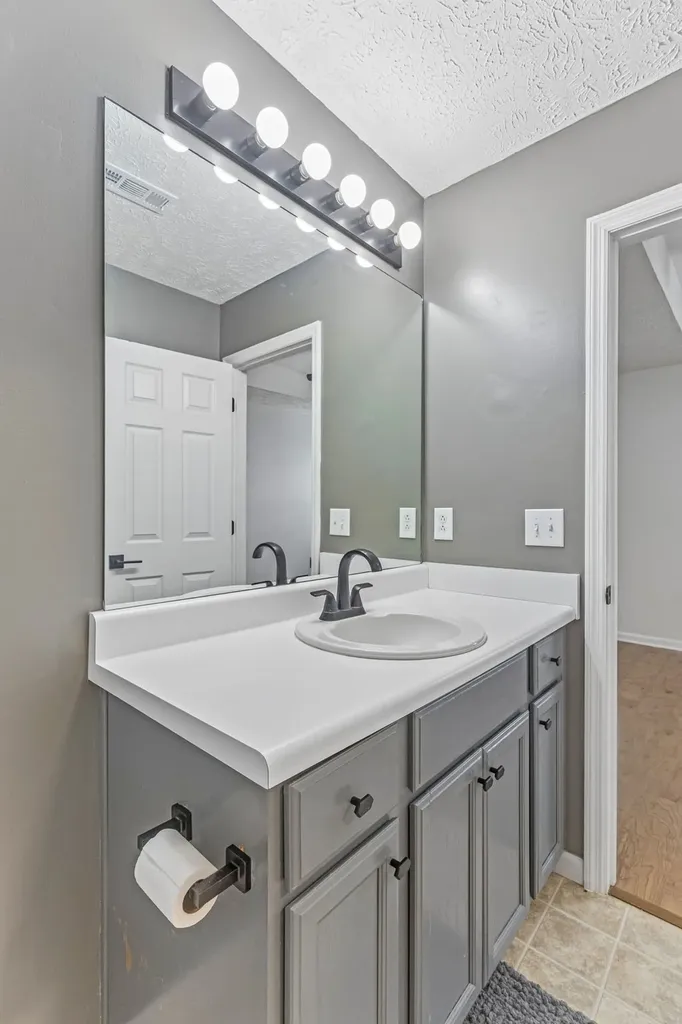 5056 Tabitha Street Murfreesboro TN 37129