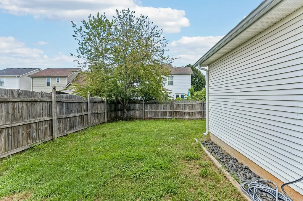5056 Tabitha Street Murfreesboro TN 37129