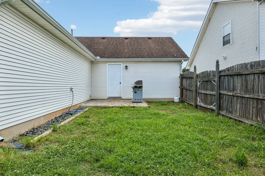 5056 Tabitha Street Murfreesboro TN 37129