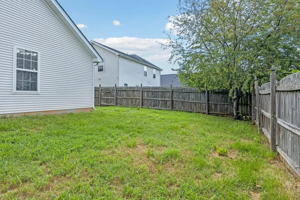 5056 Tabitha Street Murfreesboro TN 37129