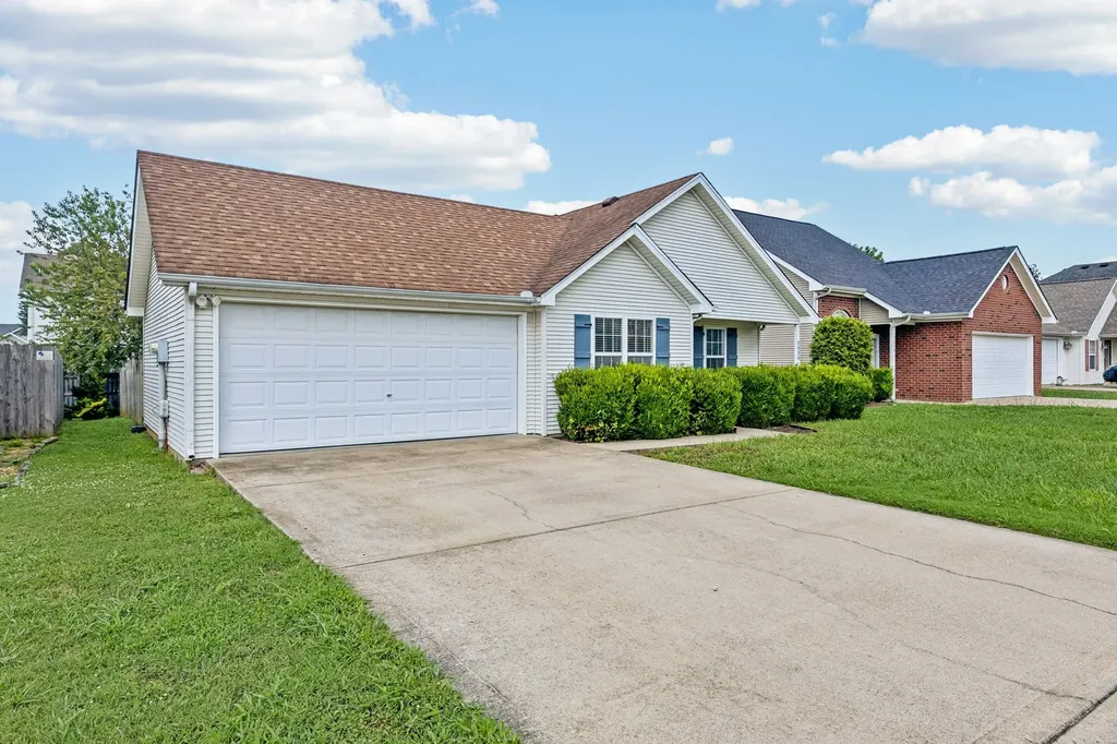 5056 Tabitha Street Murfreesboro TN 37129
