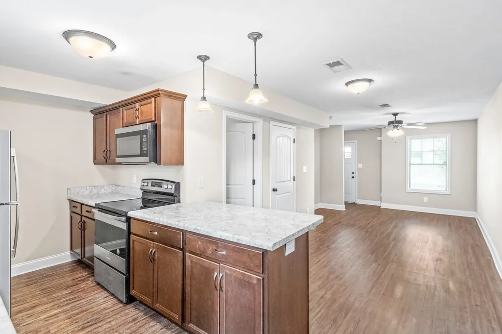 1760 Springwater Drive Clarksville TN 37042