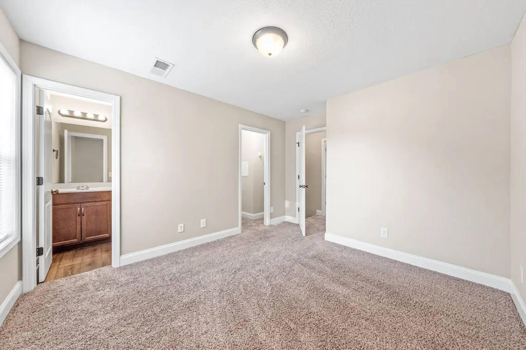 1760 Springwater Drive Clarksville TN 37042