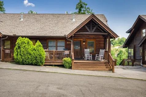 845 Golf View Boulevard Pigeon Forge TN 37863