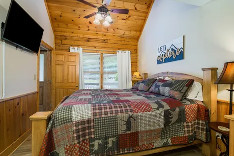 845 Golf View Boulevard Pigeon Forge TN 37863