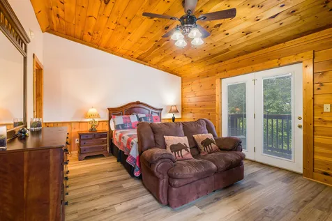 845 Golf View Boulevard Pigeon Forge TN 37863