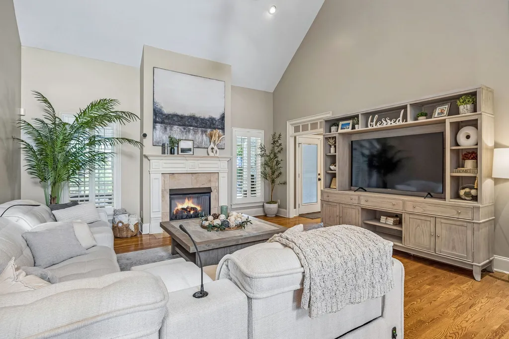 1023 Gadwall Circle Hendersonville TN 37075
