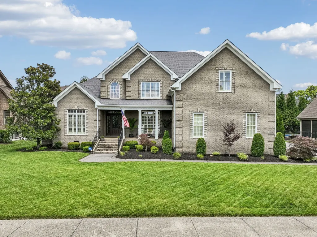 1023 Gadwall Circle Hendersonville TN 37075