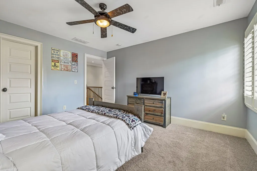 1023 Gadwall Circle Hendersonville TN 37075