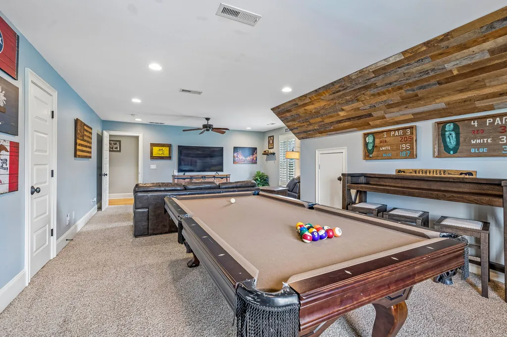 1023 Gadwall Circle Hendersonville TN 37075