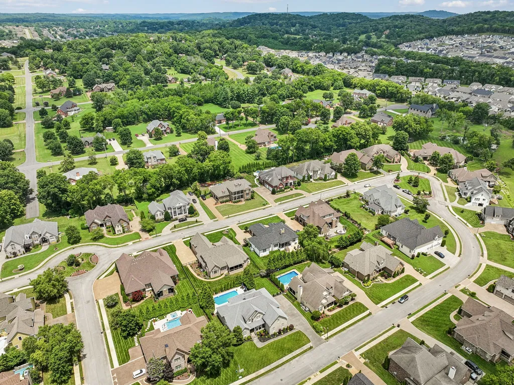 1023 Gadwall Circle Hendersonville TN 37075