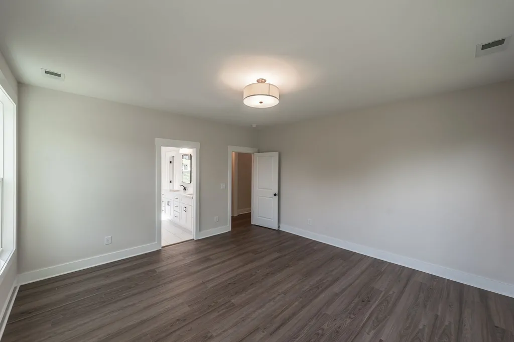 330 Thoroughbred Lane Hartsville TN 37074
