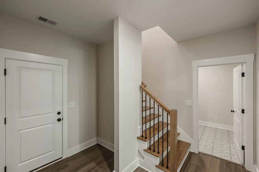 330 Thoroughbred Lane Hartsville TN 37074
