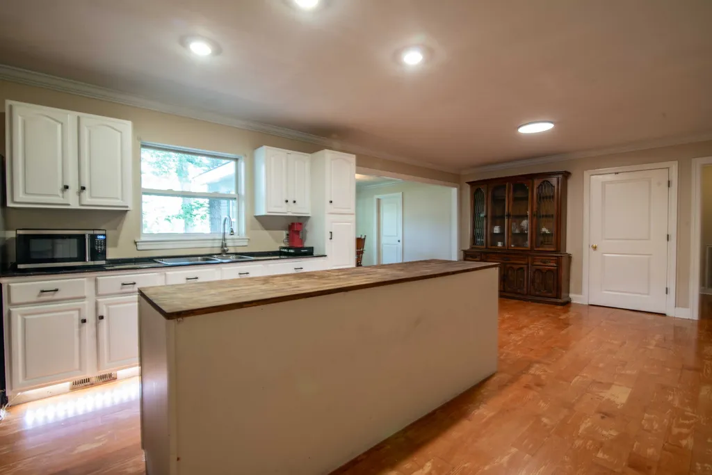 207 Old Fort Street Tullahoma TN 37388