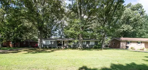 207 Old Fort Street Tullahoma TN 37388