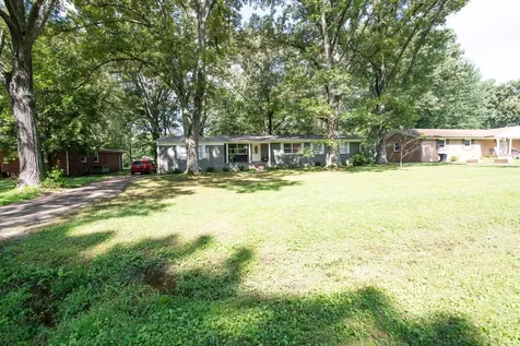 207 Old Fort Street Tullahoma TN 37388