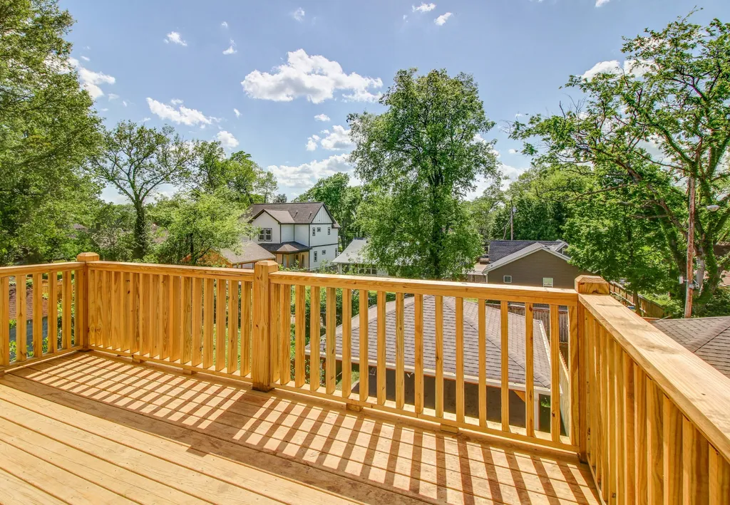 1823A 11th Ave, N Nashville TN 37208