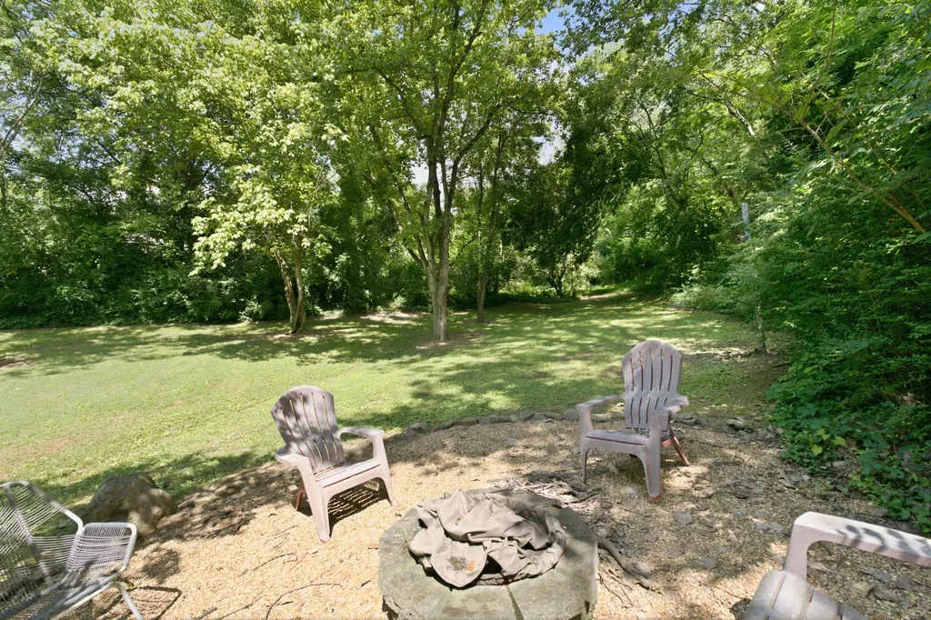 6419 Charlotte Road Circle Nashville TN 37209