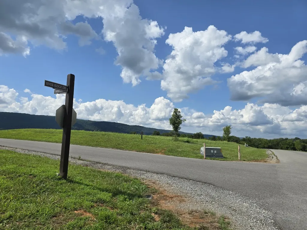 18 Farmview Way Dunlap TN 37327