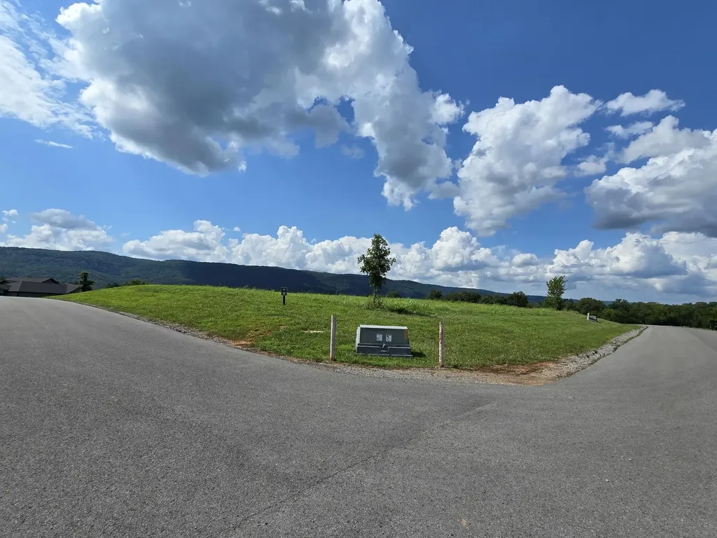 18 Farmview Way Dunlap TN 37327