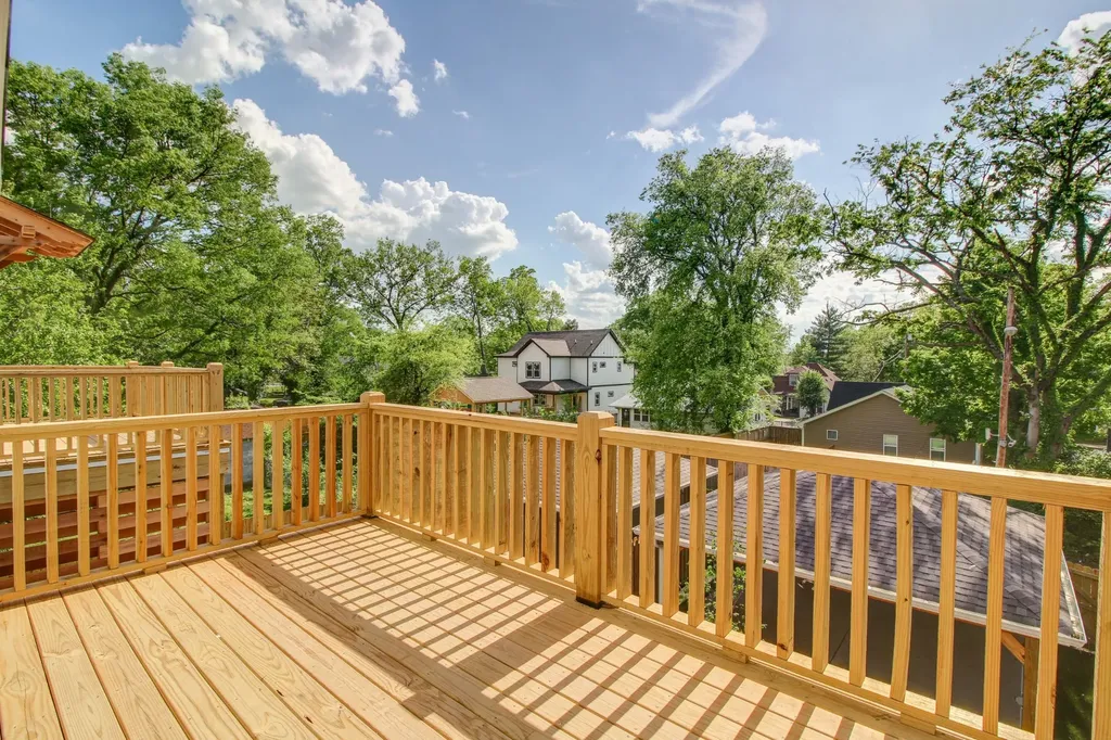1823B 11th Ave, N Nashville TN 37208